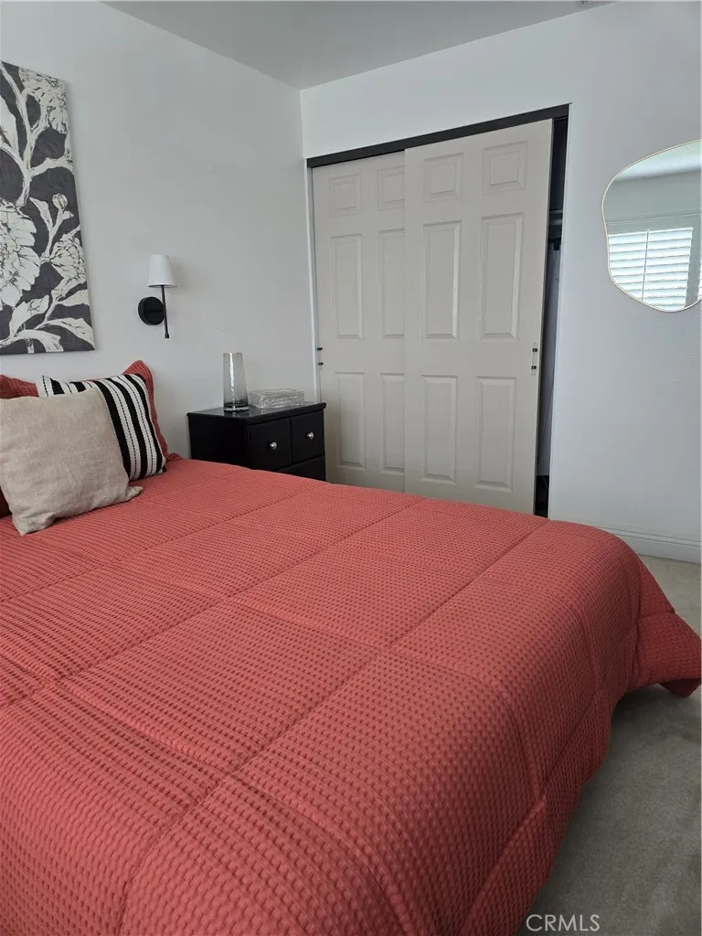 831 W El Molino Bloomington, CA 92316