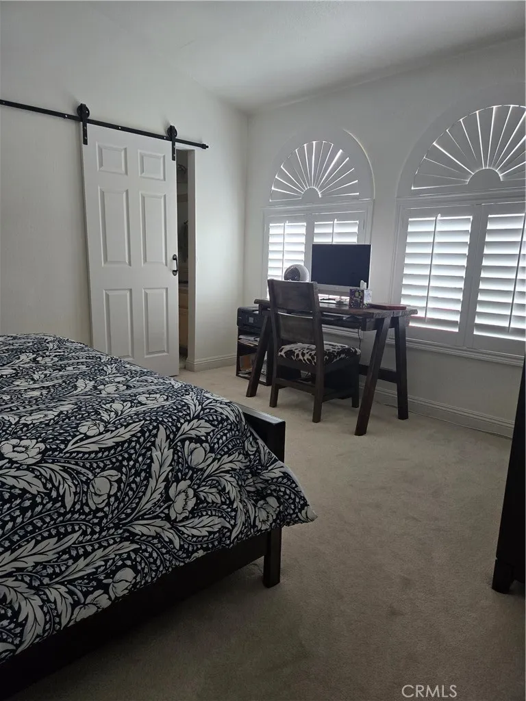 831 W El Molino Bloomington, CA 92316