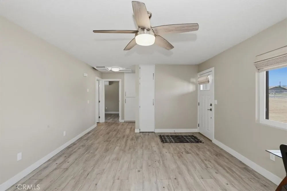 11363 Maple Hesperia, CA 92345
