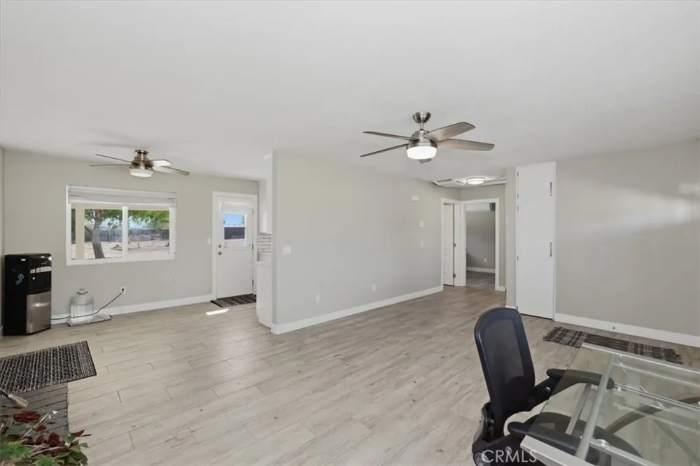 11363 Maple Hesperia, CA 92345
