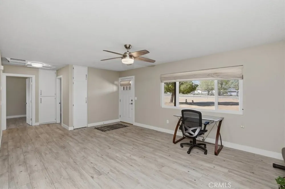 11363 Maple Hesperia, CA 92345