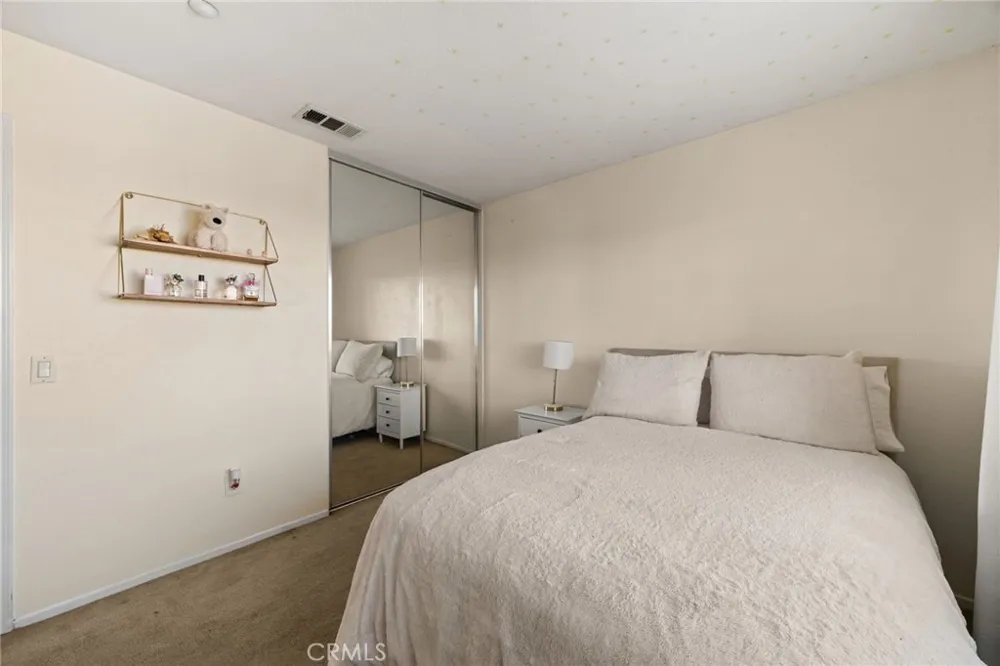5200 Archery Court Fontana, CA 92336