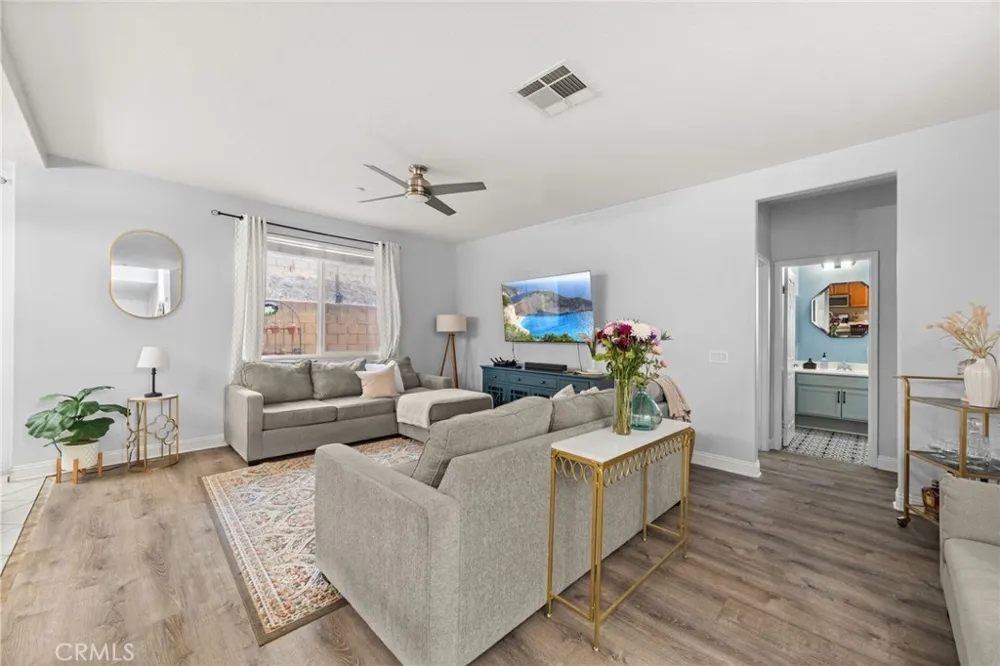 5200 Archery Court Fontana, CA 92336