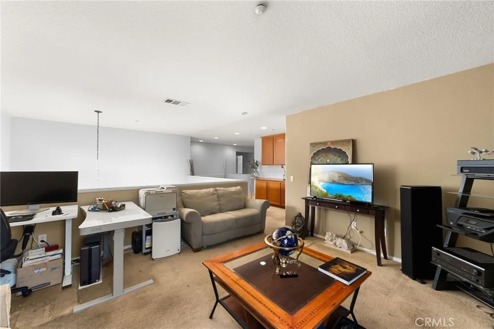 5200 Archery Court Fontana, CA 92336