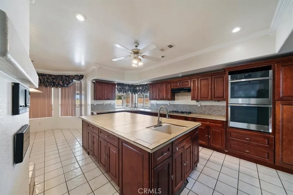 22899 Lava Nuevo, CA 92567