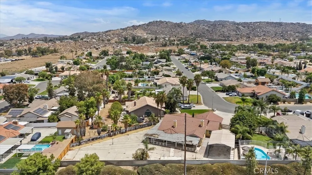 22899 Lava Nuevo, CA 92567