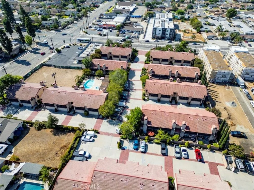 1239 Glenview Lane Glendora, CA 91740