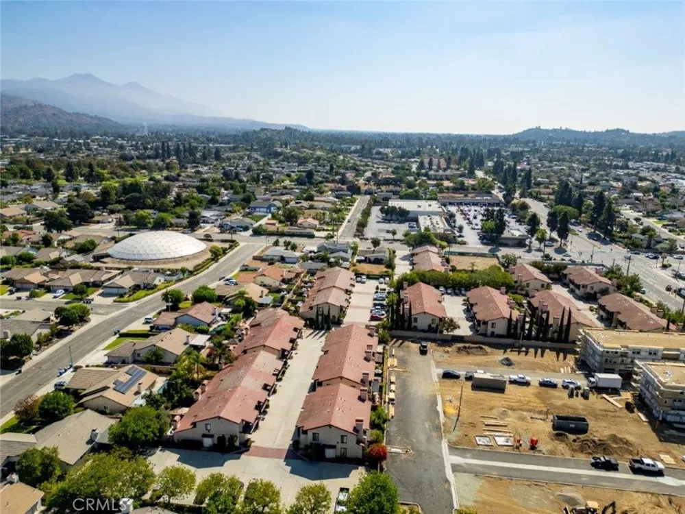 1239 Glenview Lane Glendora, CA 91740