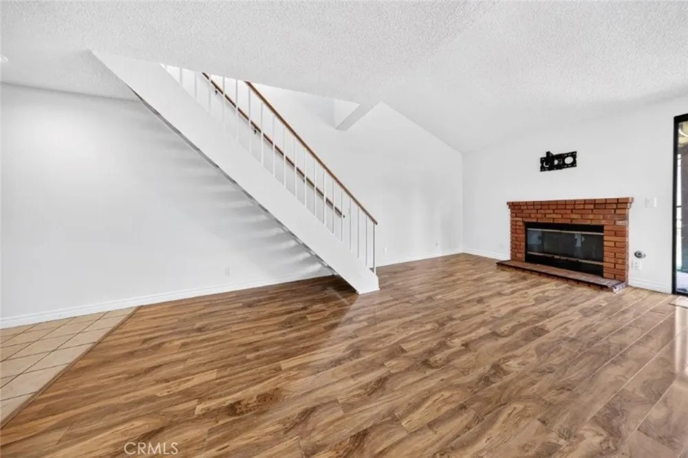 1239 Glenview Lane Glendora, CA 91740