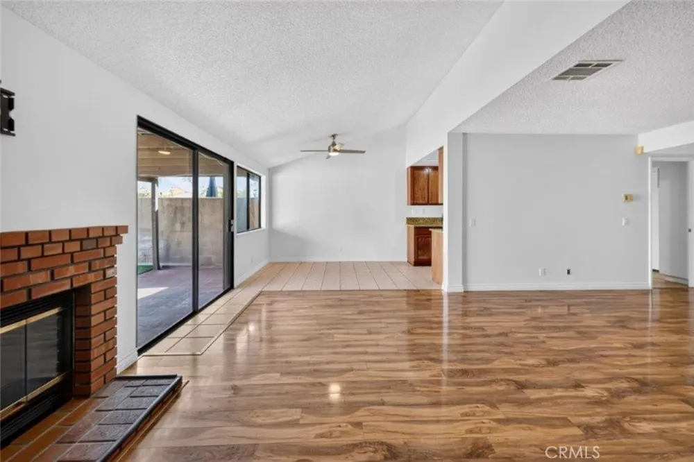 1239 Glenview Lane Glendora, CA 91740