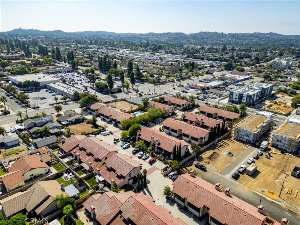 1239 Glenview Lane Glendora, CA 91740