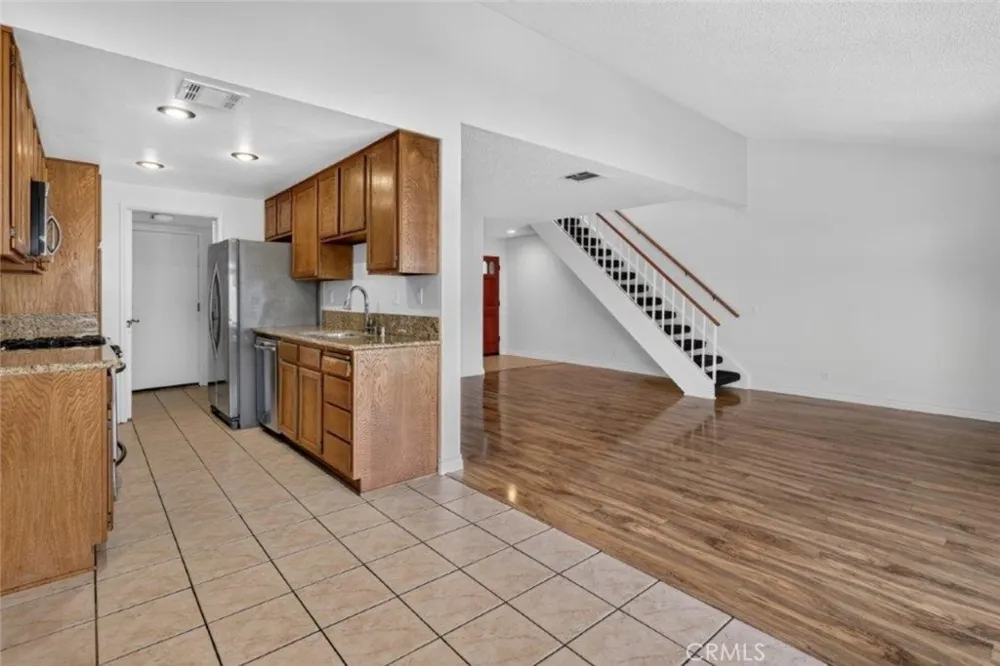 1239 Glenview Lane Glendora, CA 91740