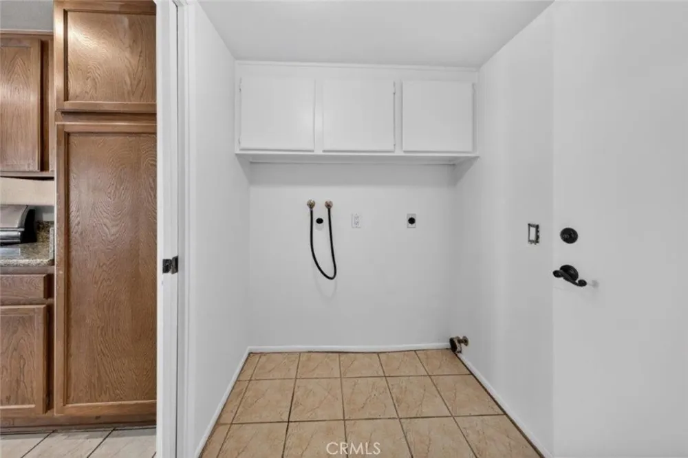 1239 Glenview Lane Glendora, CA 91740