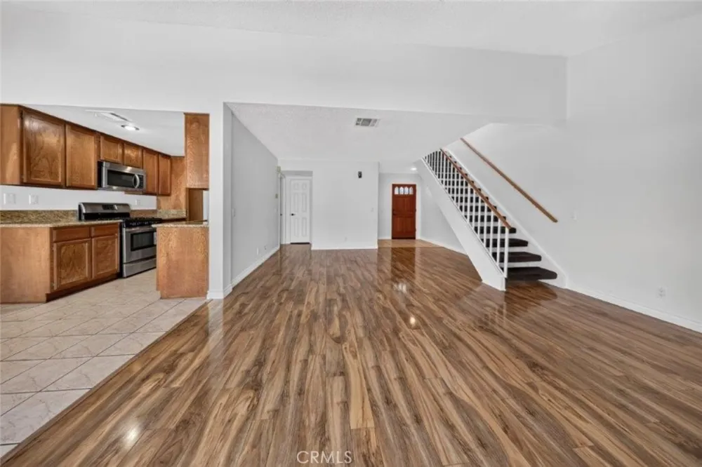 1239 Glenview Lane Glendora, CA 91740