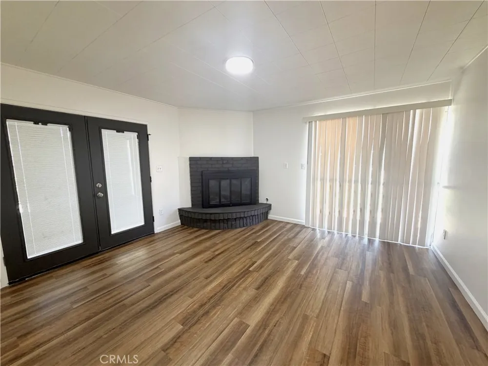19631 Four Oaks Street Canyon Country, CA 91351