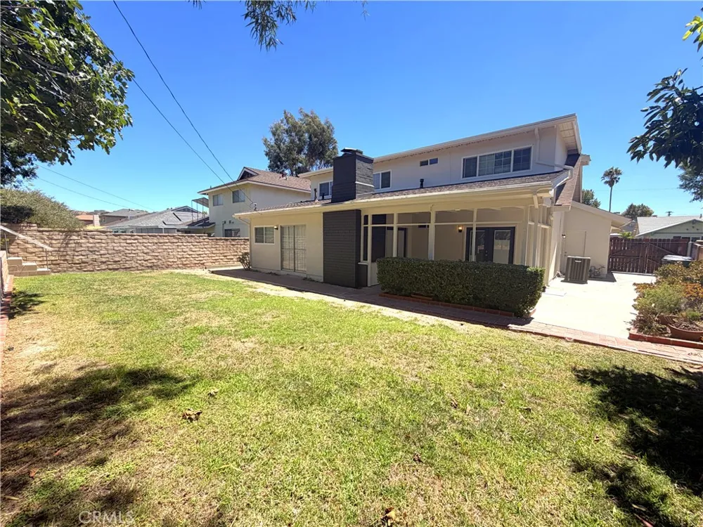 19631 Four Oaks Street Canyon Country, CA 91351