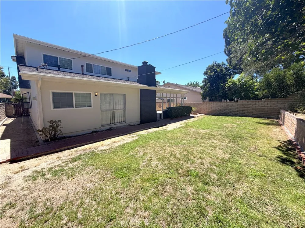19631 Four Oaks Street Canyon Country, CA 91351