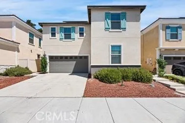 938 W Jasmine Way Rialto, CA 92376
