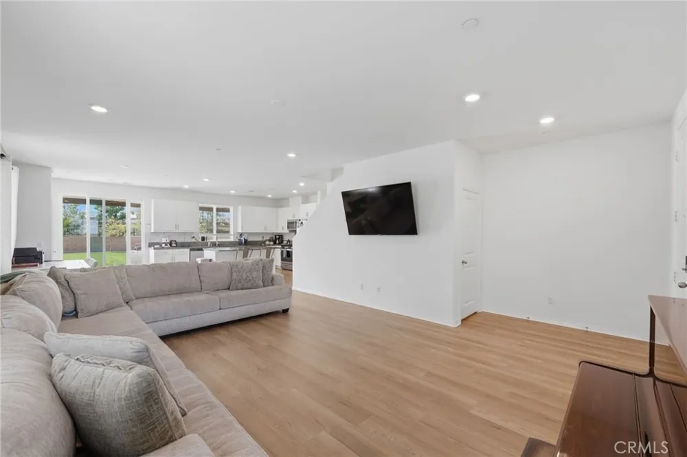 30151 Adrift Menifee, CA 92584