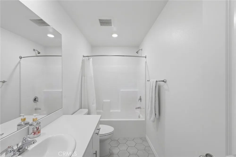 30151 Adrift Menifee, CA 92584