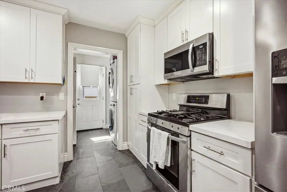 2032 W Porter Fullerton, CA 92833