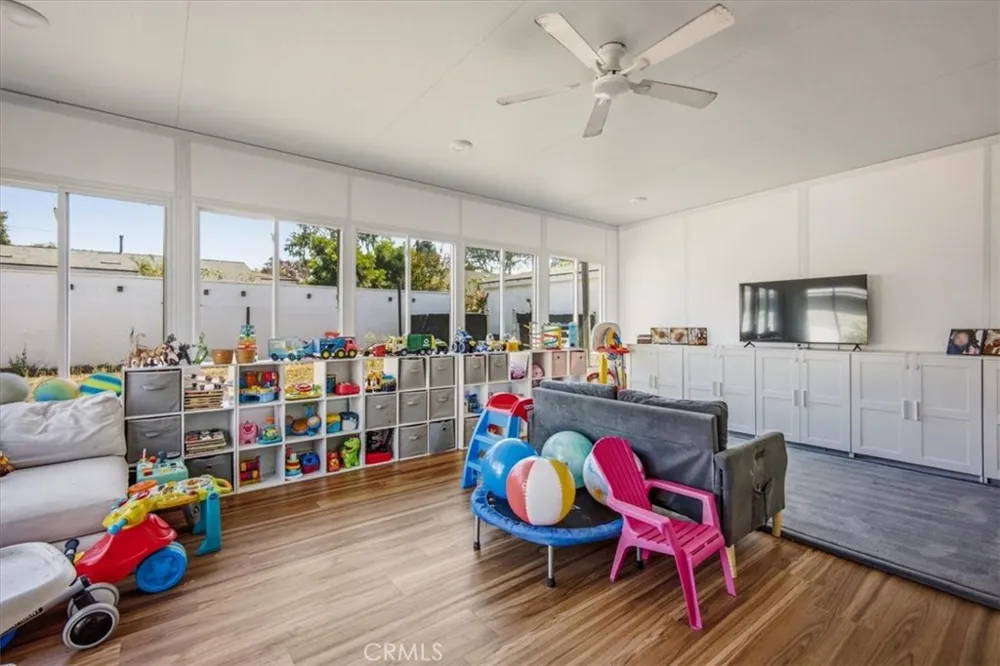 2032 W Porter Fullerton, CA 92833