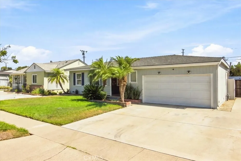2032 W Porter Fullerton, CA 92833
