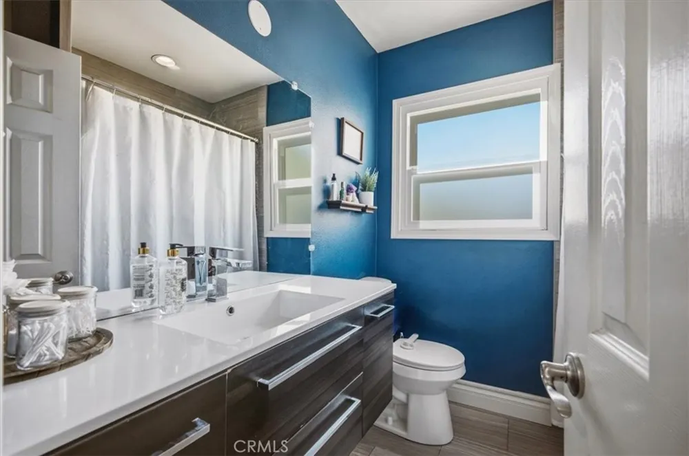 2032 W Porter Fullerton, CA 92833