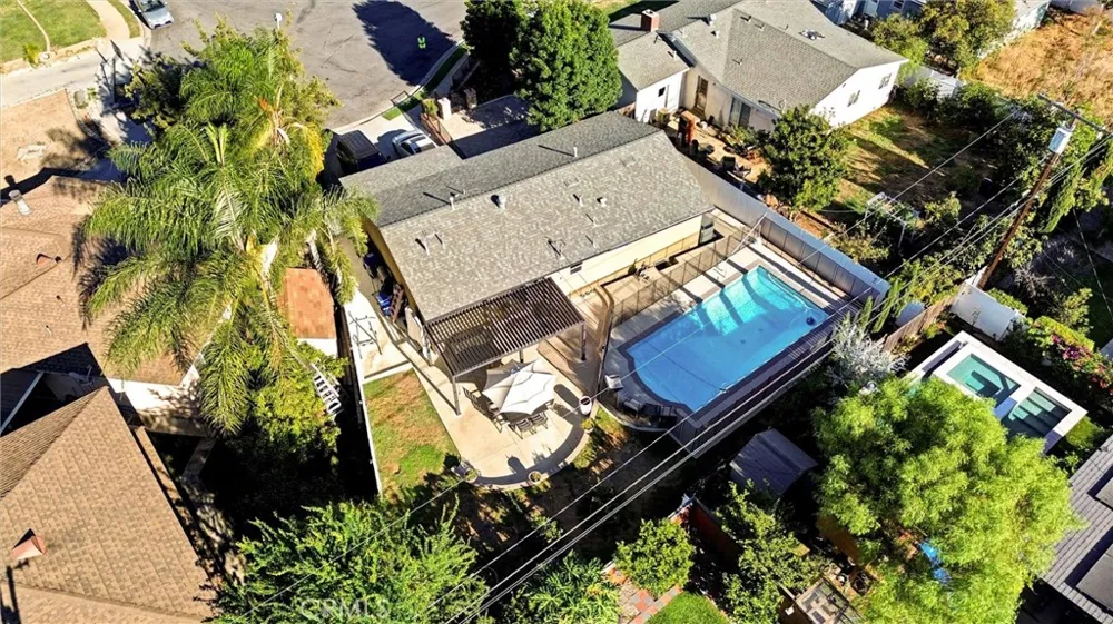 227 Oak Place Brea, CA 92821
