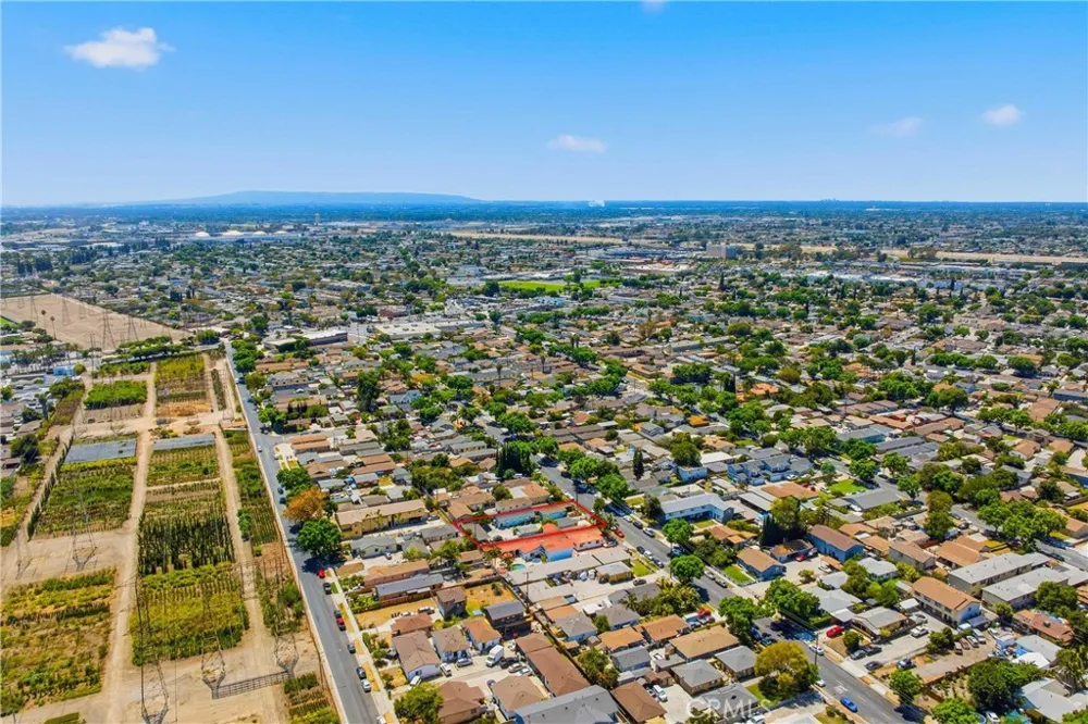 6608 Ira Bell Gardens, CA 90201
