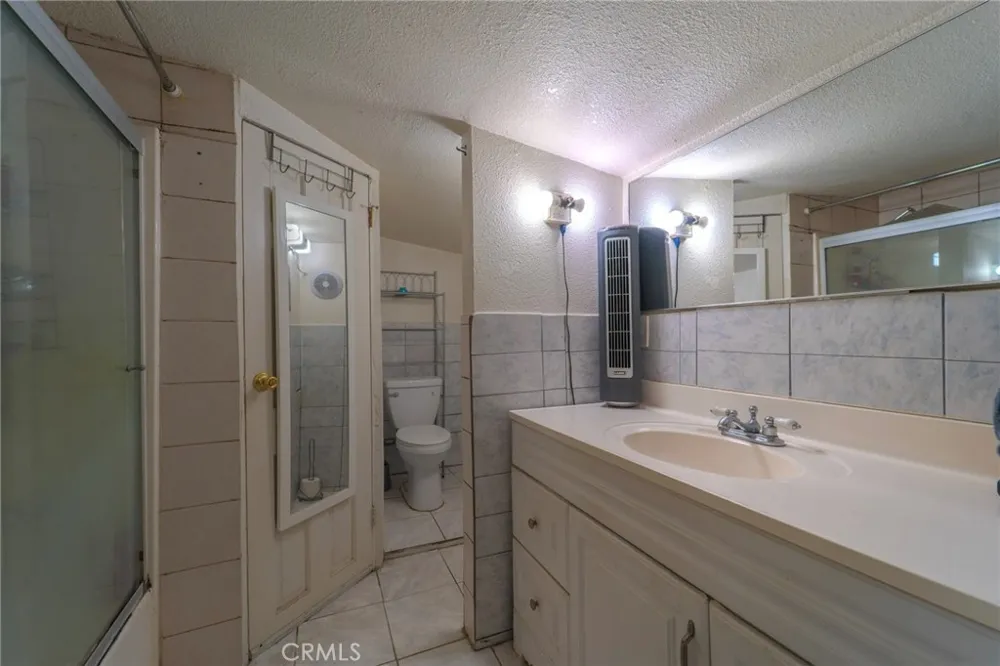 1023 Orange La Puente, CA 91744