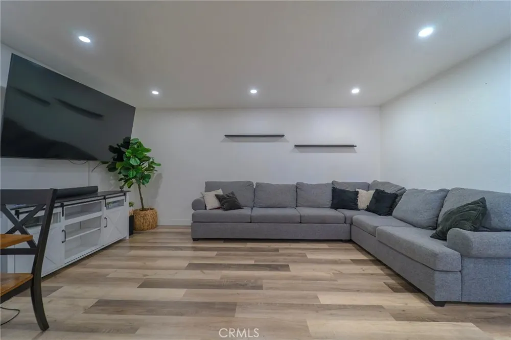 1023 Orange La Puente, CA 91744