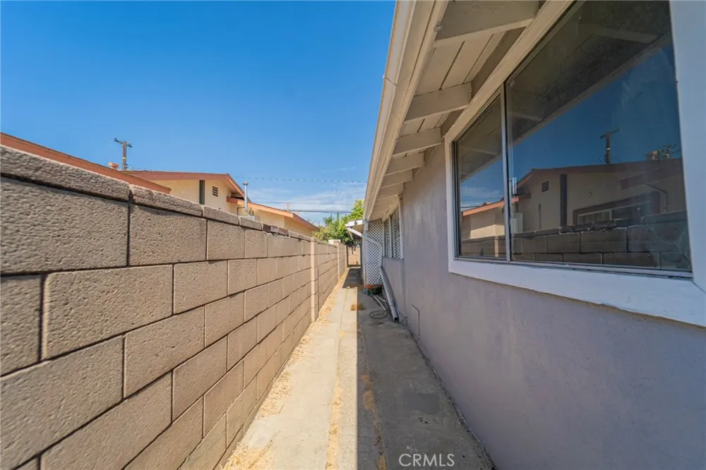 1023 Orange La Puente, CA 91744