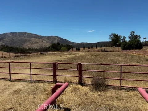 43091 Bob Cat Road Banning, CA 92220