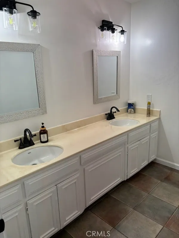 43091 Bob Cat Road Banning, CA 92220