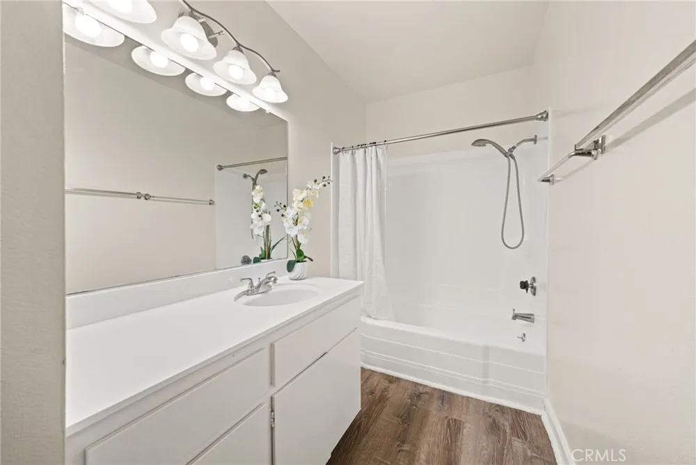 5582 Temple City Blvd Temple City, CA 91780