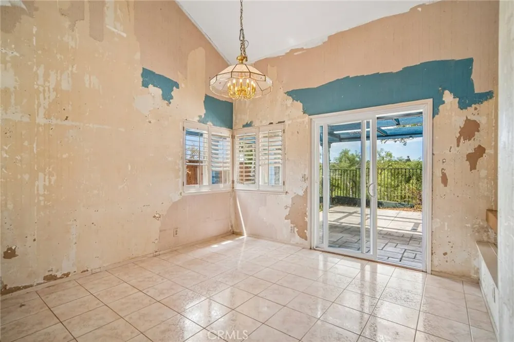 28391 Lakewood Laguna Niguel, CA 92677