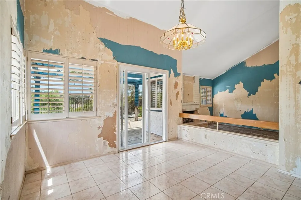 28391 Lakewood Laguna Niguel, CA 92677