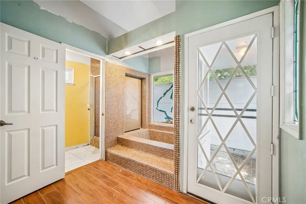 28391 Lakewood Laguna Niguel, CA 92677