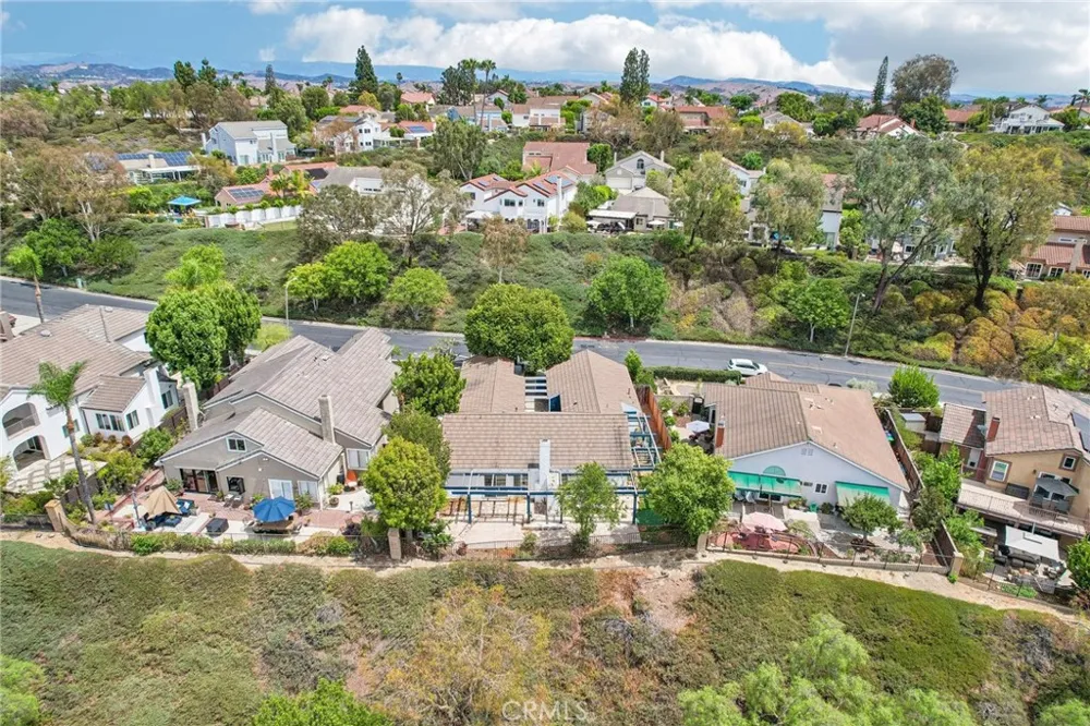 28391 Lakewood Laguna Niguel, CA 92677