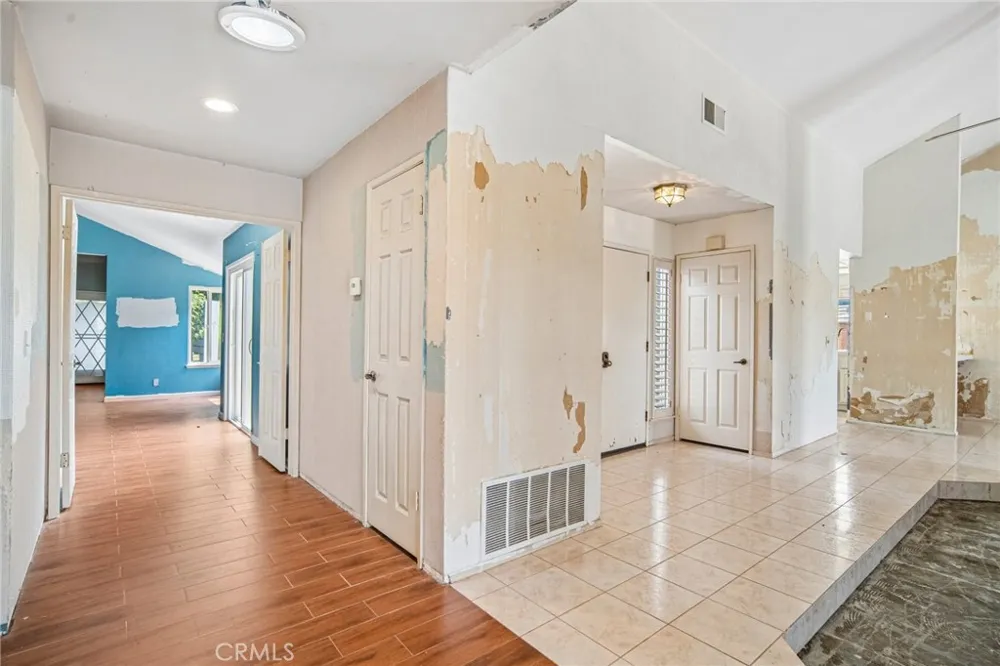 28391 Lakewood Laguna Niguel, CA 92677