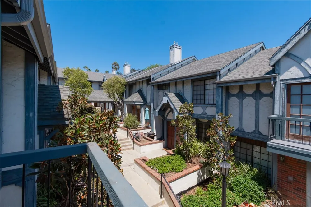 5737 Monte Vista Los Angeles, CA 90042