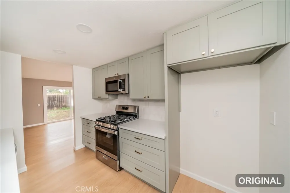 4865 Emerson Street Riverside, CA 92504