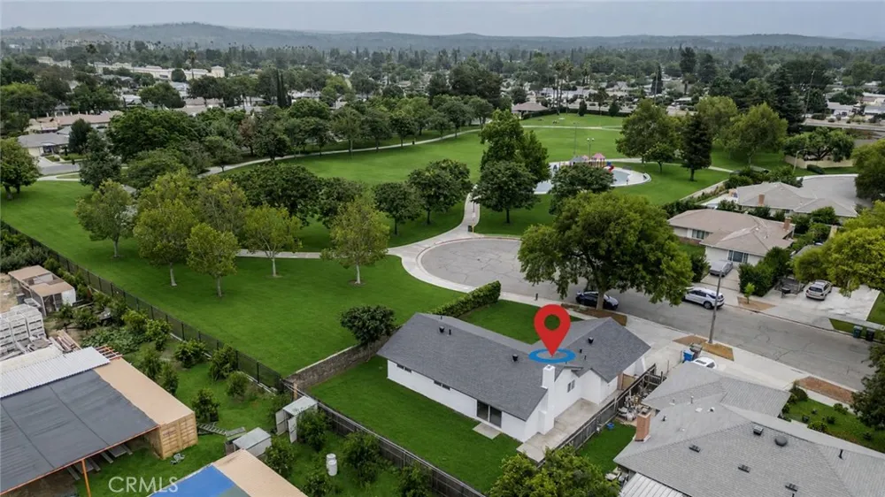 4865 Emerson Street Riverside, CA 92504