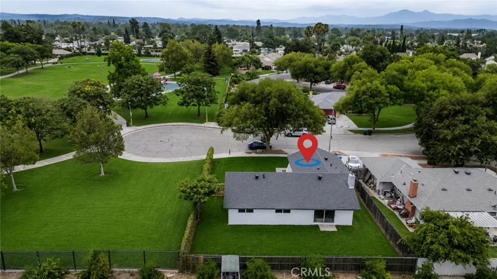 4865 Emerson Street Riverside, CA 92504