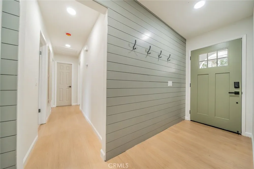 4865 Emerson Street Riverside, CA 92504