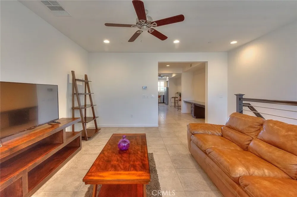 8872 Maple #C Montclair, CA 91763