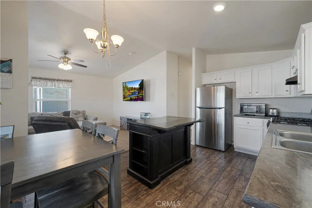 21210 E Arrow Highway #141 Covina, CA 91724