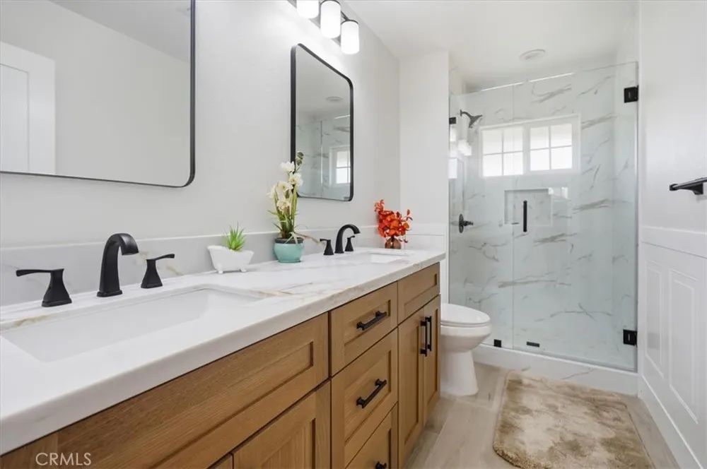 7831 Live Oak Jurupa Valley, CA 92509
