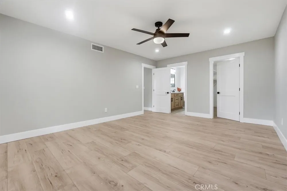 7831 Live Oak Jurupa Valley, CA 92509